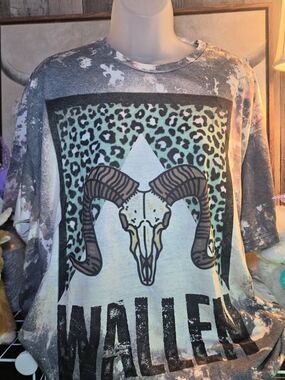 Graphic Wallen Ram Skull Tee with Mint Leopard Panel